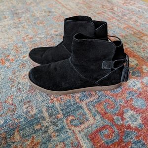 Koolaburra by Ugg Wms 9 Skyller Black Suede Tassel Booties Ankle Boots NO INSOLE
